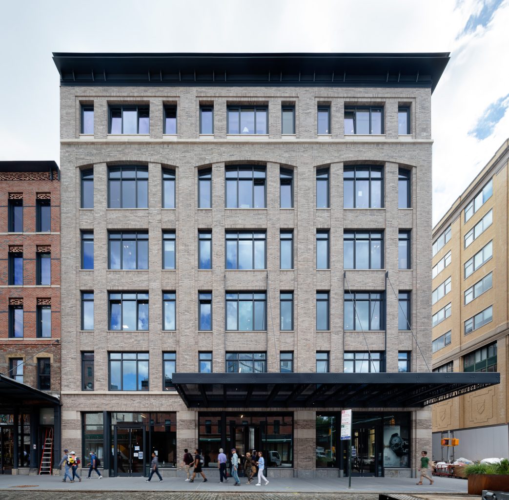 6 Impressive Window System Projects - Gansevoort Row - New York