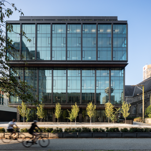 Amazon Vancouver - APA Facade Systems