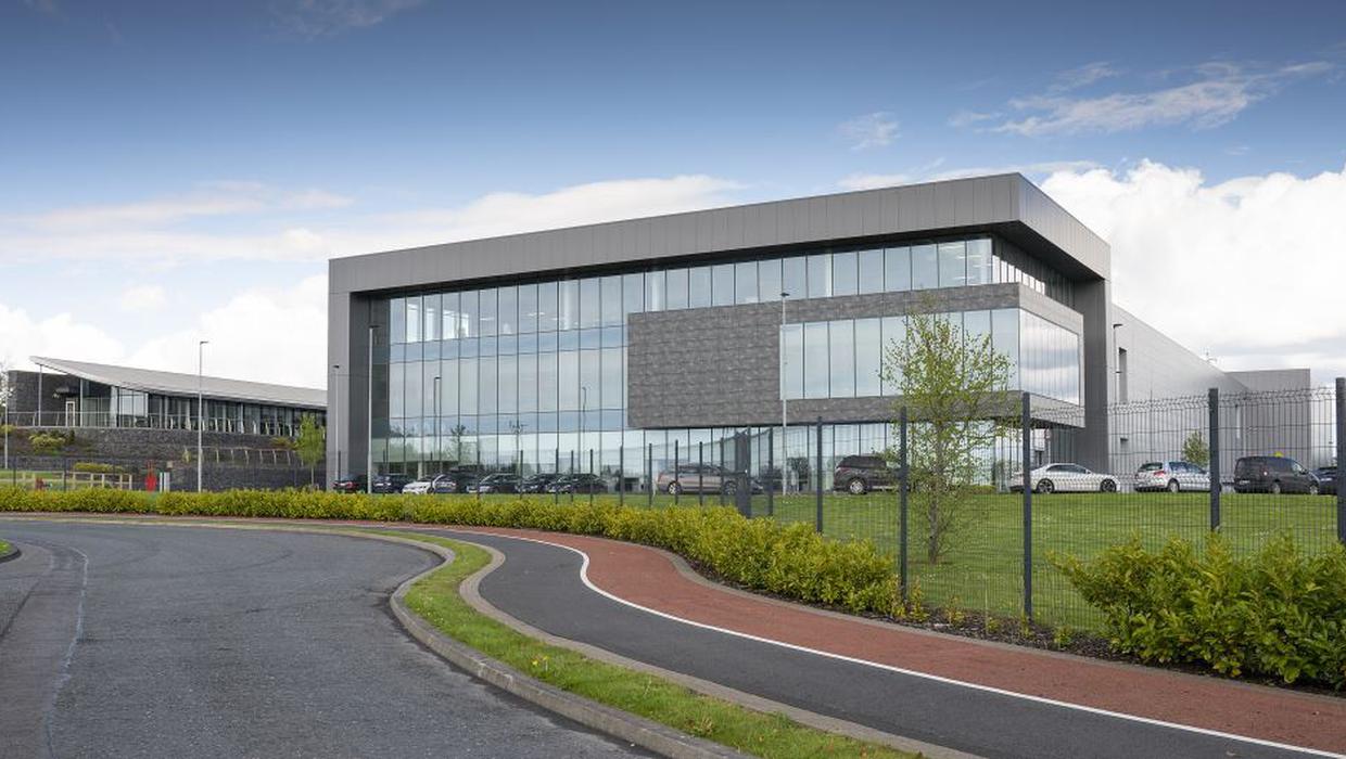 Allergan Pharma – APA Facade Systems Allergan Pharma - APA Facade Systems