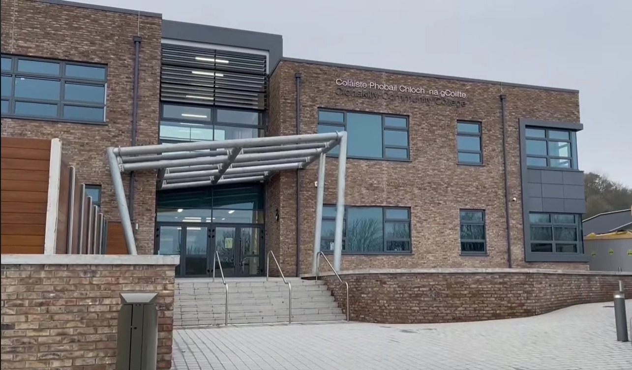 Natural Ventilation & Airflow – schools of the future – Clonakilty Community College Natural Ventilation & Airflow - schools of the future - Clonakilty Community College