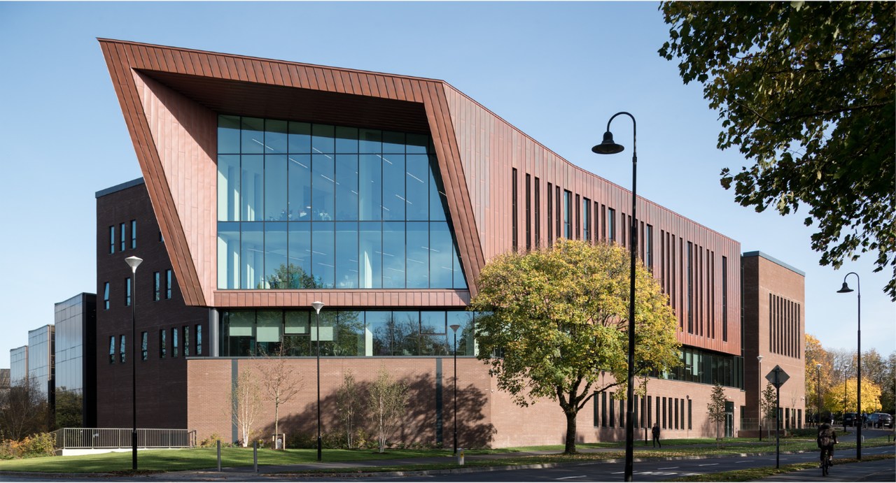 6 extraordinary curtain wall designs - the glucksman library