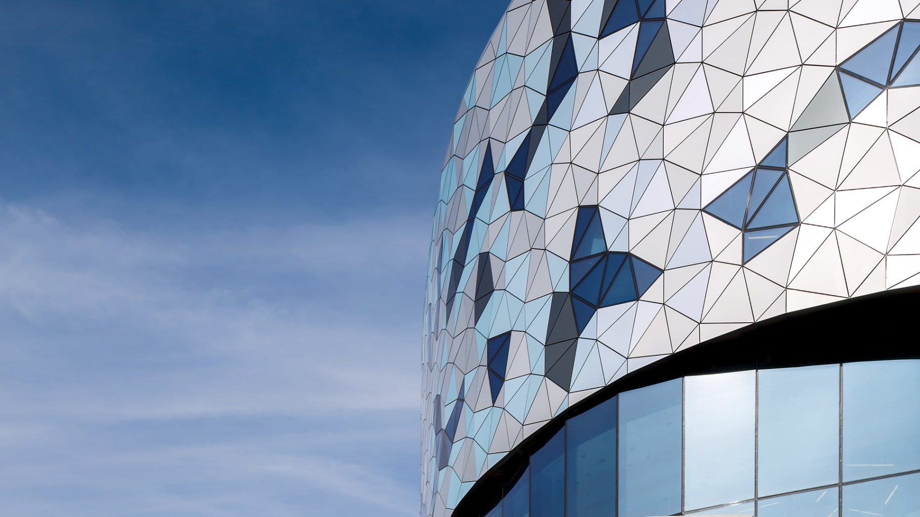 6 extraordinary curtain wall designs - the bergeron centre